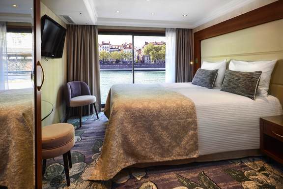 Ship accomodation